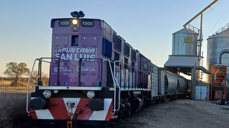 Partió el tercer tren de cargas hacia Rosario