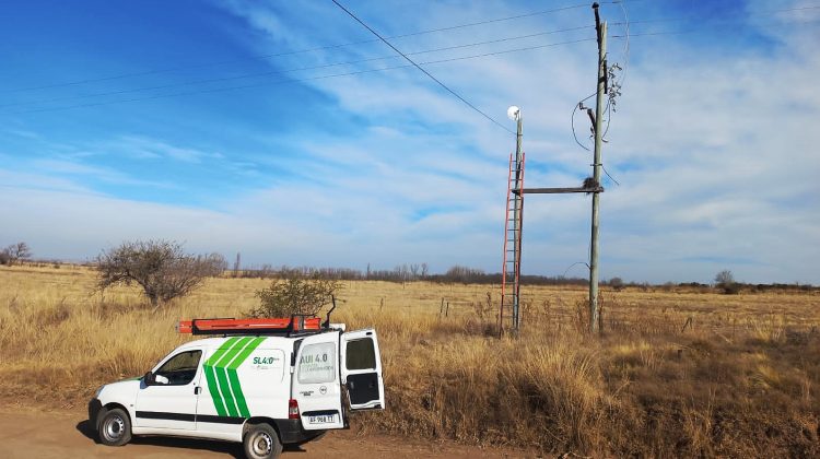 El Gobierno mejora la conectividad en el paraje San José de Los Chañares 