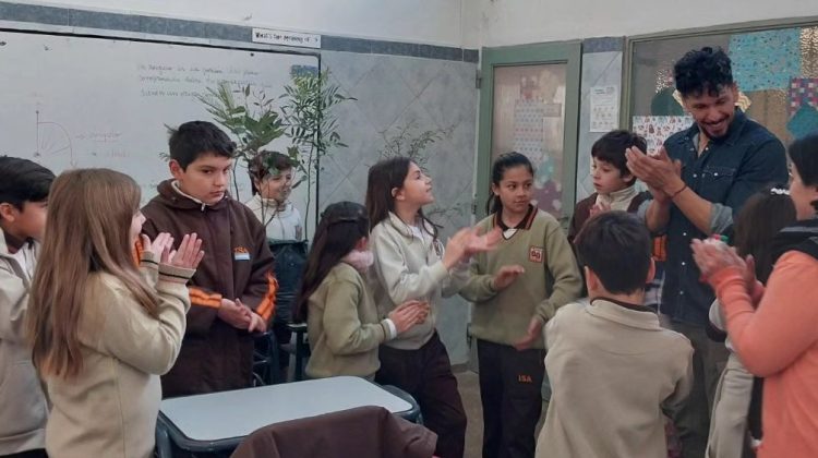 Estudiantes del Instituto San Agustín aprendieron sobre forestación