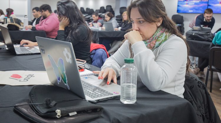 Docentes de toda la provincia certificaron para Google Nivel 1