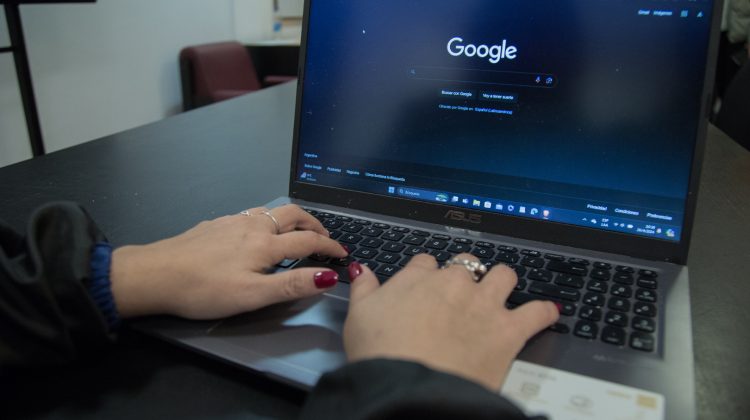 Docentes de toda la provincia ya pueden inscribirse a las certificaciones de Google