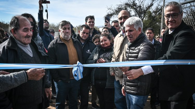 Los vecinos de Pozo Cavado celebraron la reinauguración de dos perforaciones de agua