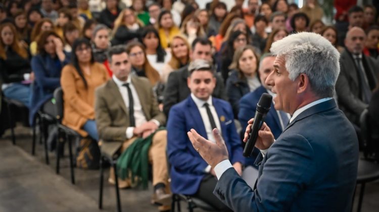 “Esto va a ser un antes y un después para cada uno de ustedes y para la educación de San Luis”