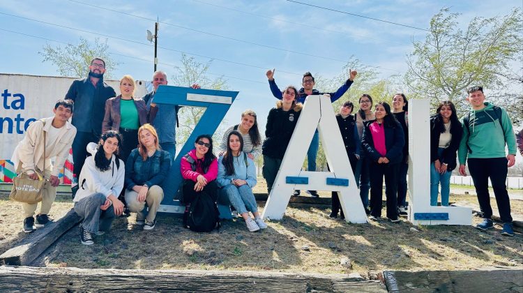 Estudiantes de la UNSL visitaron la Zona de Actividades Logísticas de Villa Mercedes