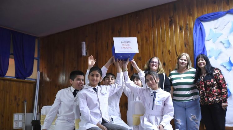 Alumnos de 6° grado pusieron a prueba sus conocimientos sobre Sarmiento