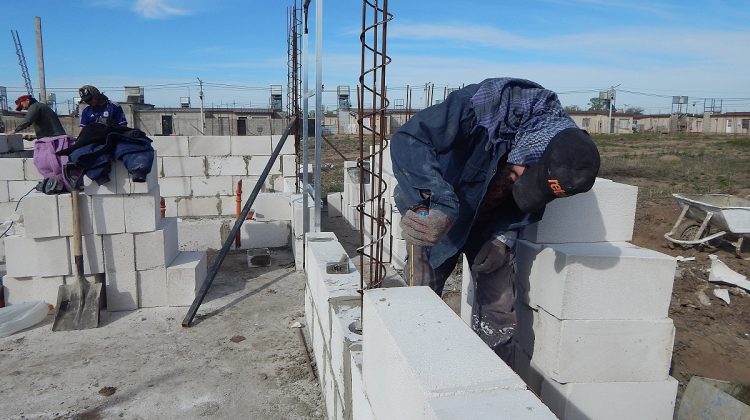 El Gobierno inició la construcción de viviendas en Villa Mercedes