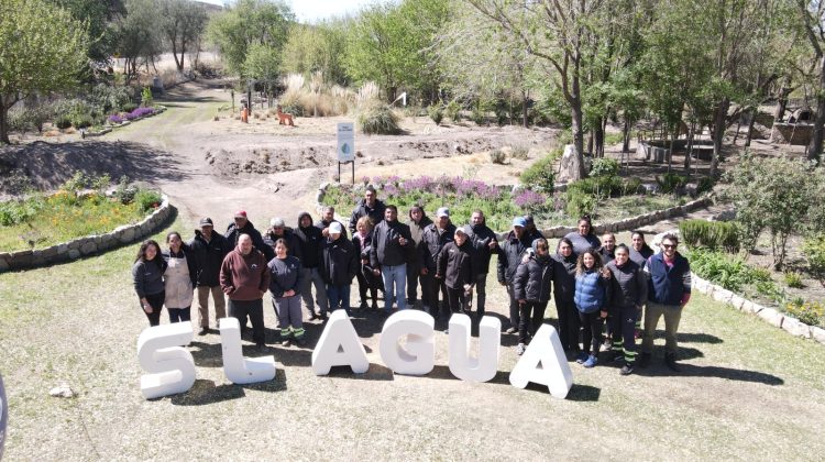 San Luis Agua brindó una capacitación sobre producción de especies nativas