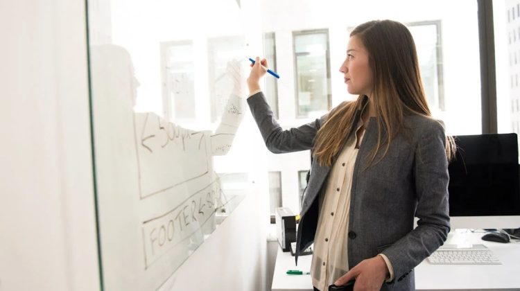 El Instituto Superior de Educación e Innovación llama a cubrir cargos docentes