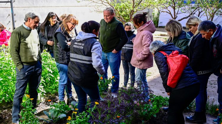 Comenzó la capacitación y entrega de semillas para los interesados en armar su huerta