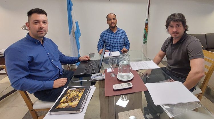 El secretario de Transporte se reunió con empresas que prestan servicio interurbano