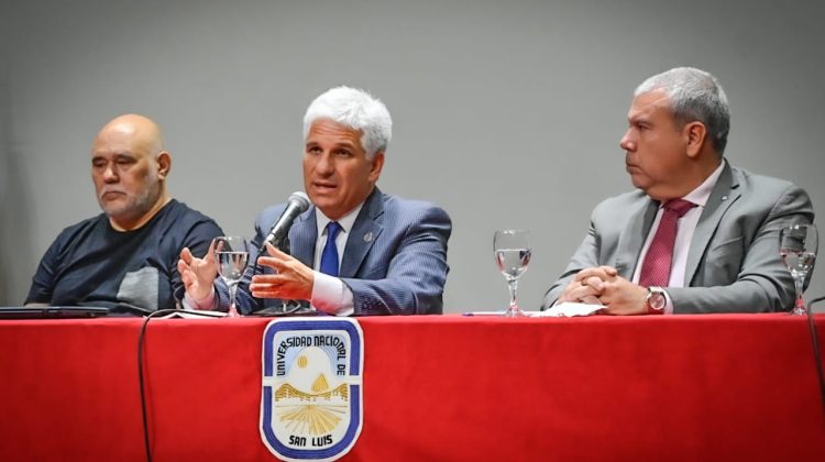 La 109° reunión de físicos argentinos fue inaugurada con presencia del Gobernador