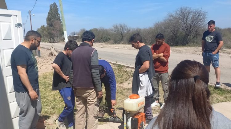 Capacitación sobre dengue en Desaguadero para las Brigadas Municipales