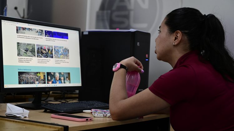 Futuros periodistas entrenan sus habilidades en Agencia de Noticias San Luis