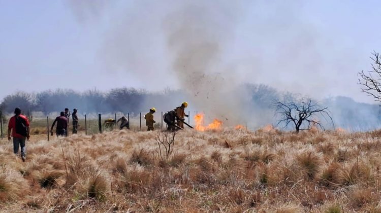 El incendio en cercanías de El Morro fue causado por tres hombres