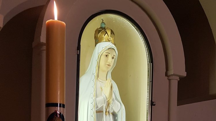 Juana Koslay celebra su fe en Nuestra Señora de Fátima