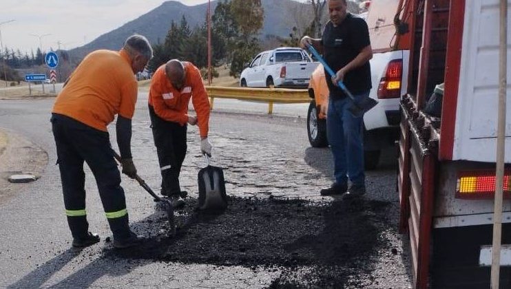 Los operativos de mantenimiento en rutas y autopistas continuaron durante el fin de semana