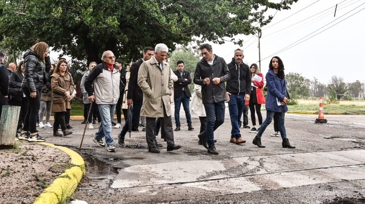 Los barrios Jardín San Luis y 208 Viviendas lucirán renovados con nueva iluminación