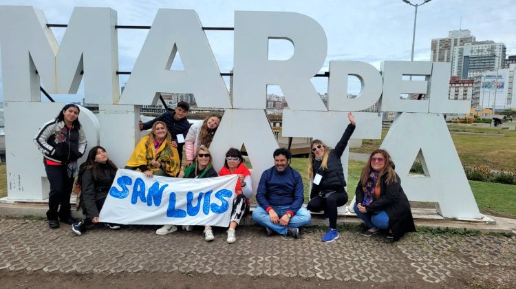 San Luis cerró su participación en la feria nacional con mención para la Escuela Normal