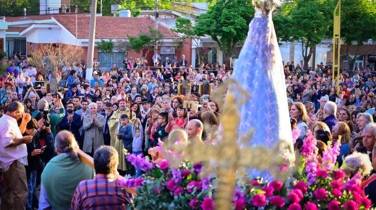 El Gobernador participó de la celebración de la fiesta patronal de Villa de Merlo