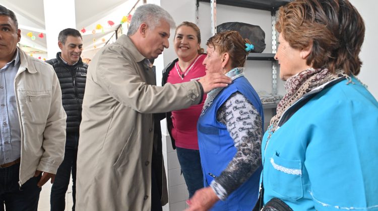 El Gobernador visitó el CAPS ‘Llorente Ruiz’, el corazón de la medicina en el barrio La Merced