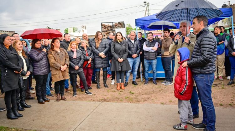 Las familias del barrio Eva Perón respiran más tranquilas gracias al nuevo plan de alumbrado público