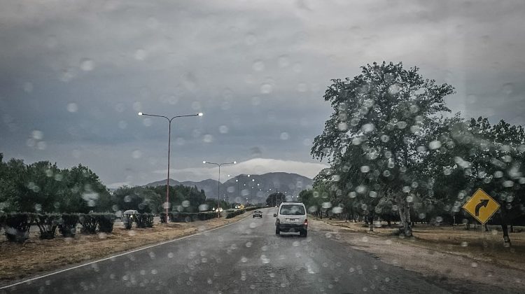 La REM anuncia tormentas aisladas en el centro y sur provincial