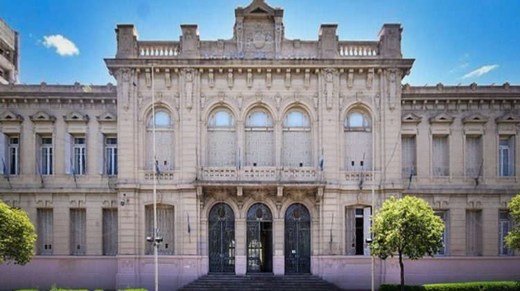 Postulantes admitidos para cubrir cargo de defensor de Niñez, Adolescencia e Incapaces