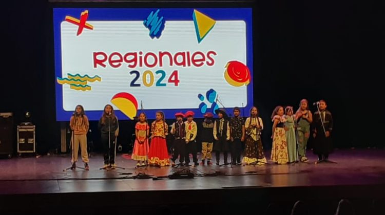 Los Intercolegiales Culturales coparon el Cine Teatro San Luis