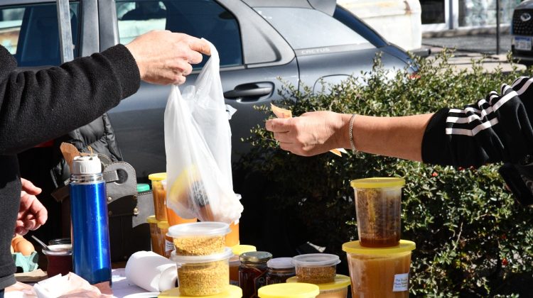 Este jueves habrá venta directa de productores en la Plaza de los Halcones