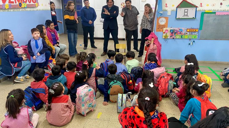 La secretaría de Personas con Discapacidad recorrió dos escuelas