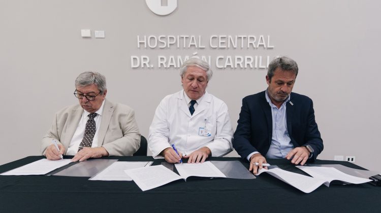 Firmaron un convenio para crear un Banco de Medicamentos e Insumos Médicos