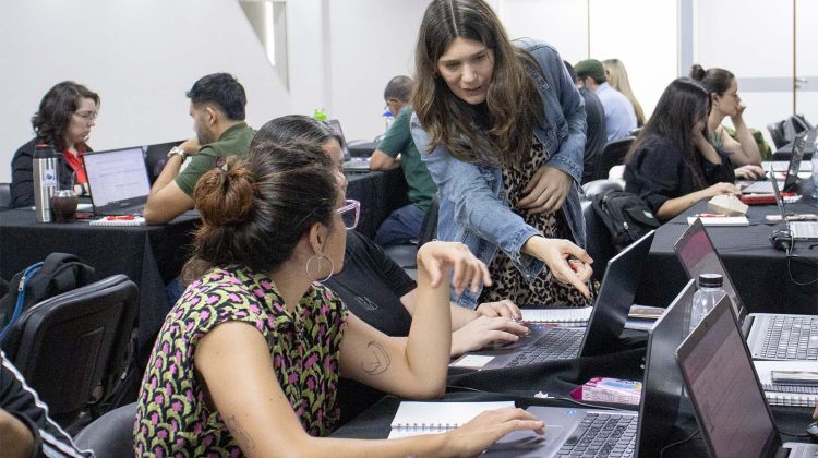 Personal de la Universidad de La Punta certificó para Google