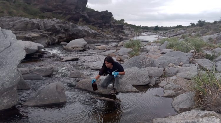 San Luis Agua tomó muestras del río Conlara