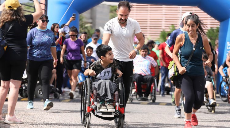 San Luis celebró el Día de las Personas con Discapacidad con una correcaminata