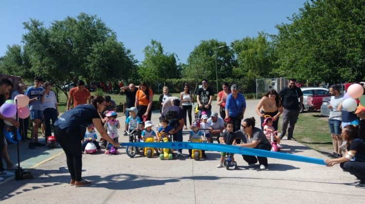 El CDI ‘Corazoncitos Soñadores’ realizó una bicicleteada y encuentro familiar