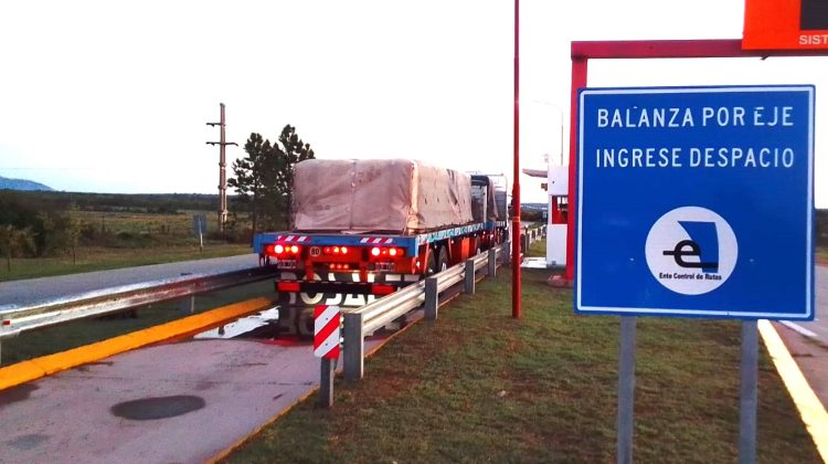 El Ente Control de Rutas puso nuevamente en funcionamiento la balanza del peaje de La Toma