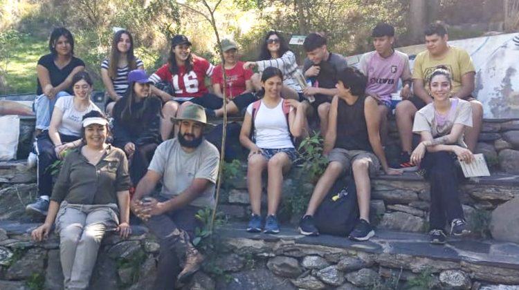 Estudiantes de Cerro de Oro visitaron Mogote Bayo