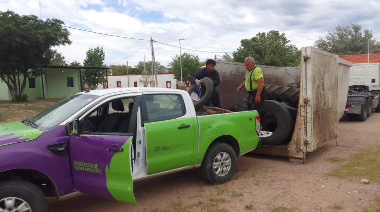 El operativo de descacharrado llegó a Zanjitas, Beazley y Alto Pelado