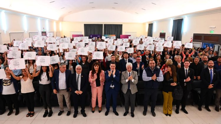 Villa Mercedes celebró el acto de colación de 136 flamantes profesionales