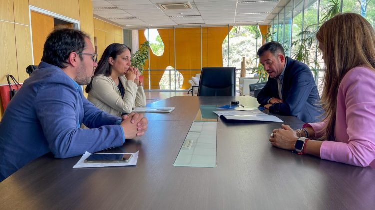 Estudiantes de la Universidad Siglo 21 harán prácticas profesionales junto a la cartera de Ambiente