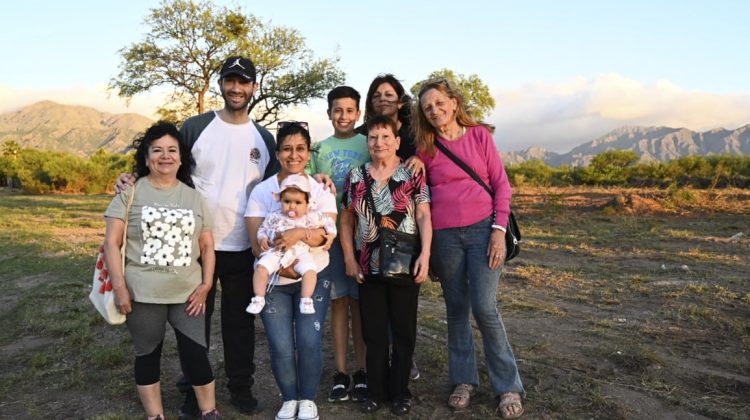 Historias de resiliencia: El camino de 20 familias hacia su hogar sumó un nuevo paso