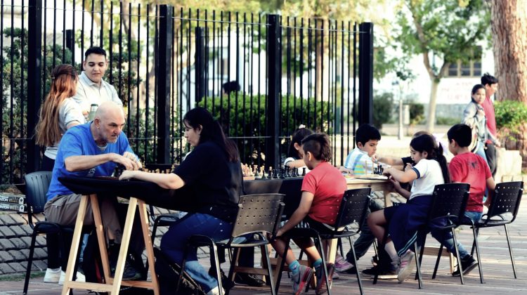 Los talleres de la Casa de las Culturas preparan un colorido cierre al aire libre