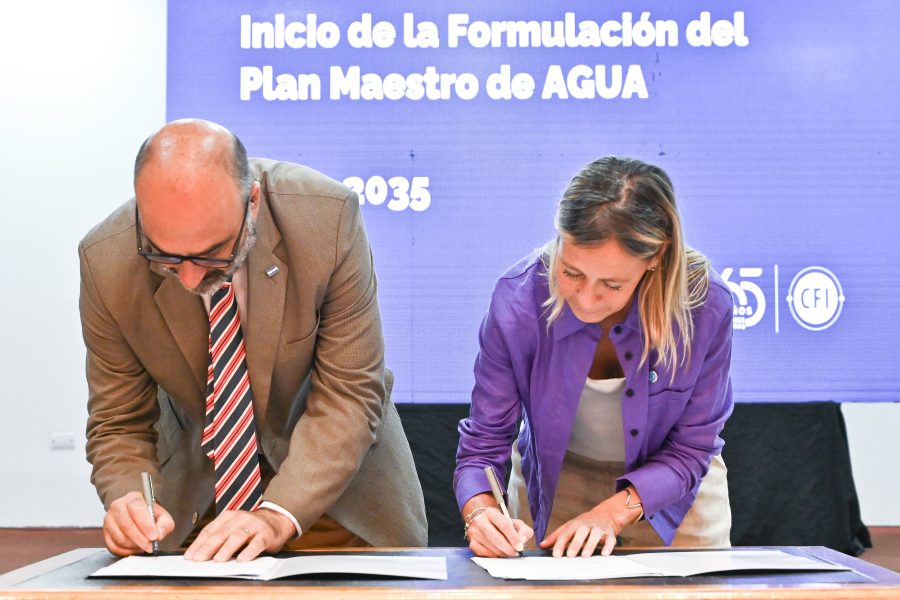 Presentaron el inicio de la formulación de los planes maestros de agua y energía