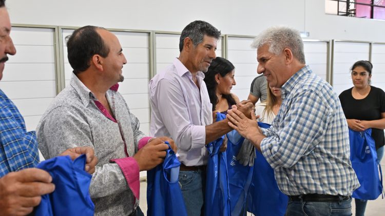 El Gobernador se reunió con beneficiarios del Plan de Inclusión del departamento San Martín