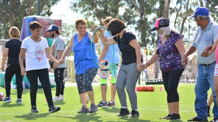 El lunes 6 de enero comienzan las escuelas de verano para niños y adultos 