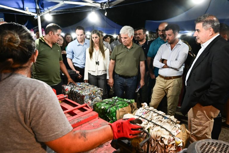 El Gobernador recorri&oacute; la Eco Juana Koslay: una fusi&oacute;n de conciencia ambiental, emprendedurismo y cultura