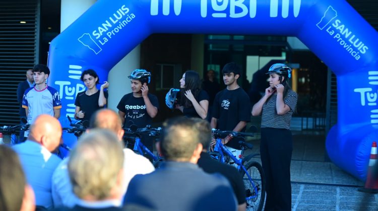 “La bici me va a permitir ahorrar mucha plata que hoy gasto en colectivo”