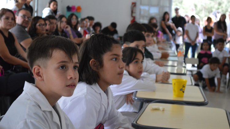 La comunidad de la escuela de Río Grande ahora está más conectada