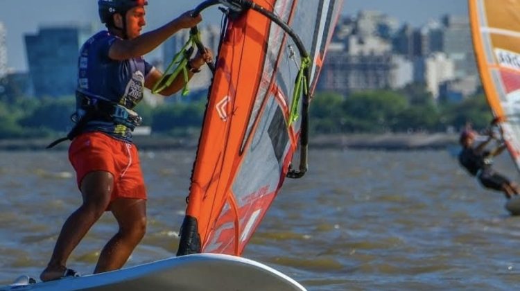 Adriano Nick integró la Selección Argentina que se clasificó para el Panamericano de Windsurf