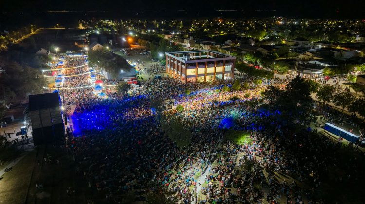 Tilisarao celebró el Festival de la Flor del Pago y los Inmigrantes en su 35ª edición